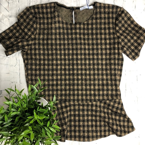 Zara Woman’s Short Sleeve Checkered Ruffle Top Size Small - Picture 3 of 6